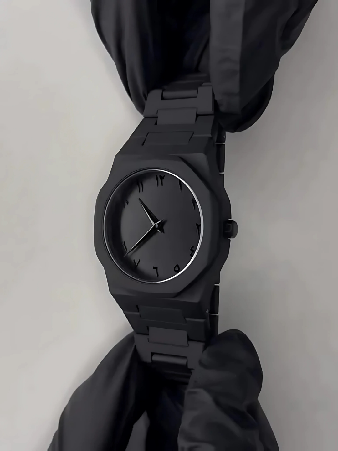 Arabic Aura Watch